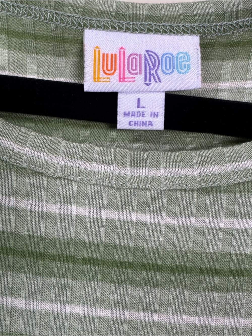 LuLaRoe NWT Carly Dress L Green Stripe Pocket short sleeve flowy - Picture 2 of 6